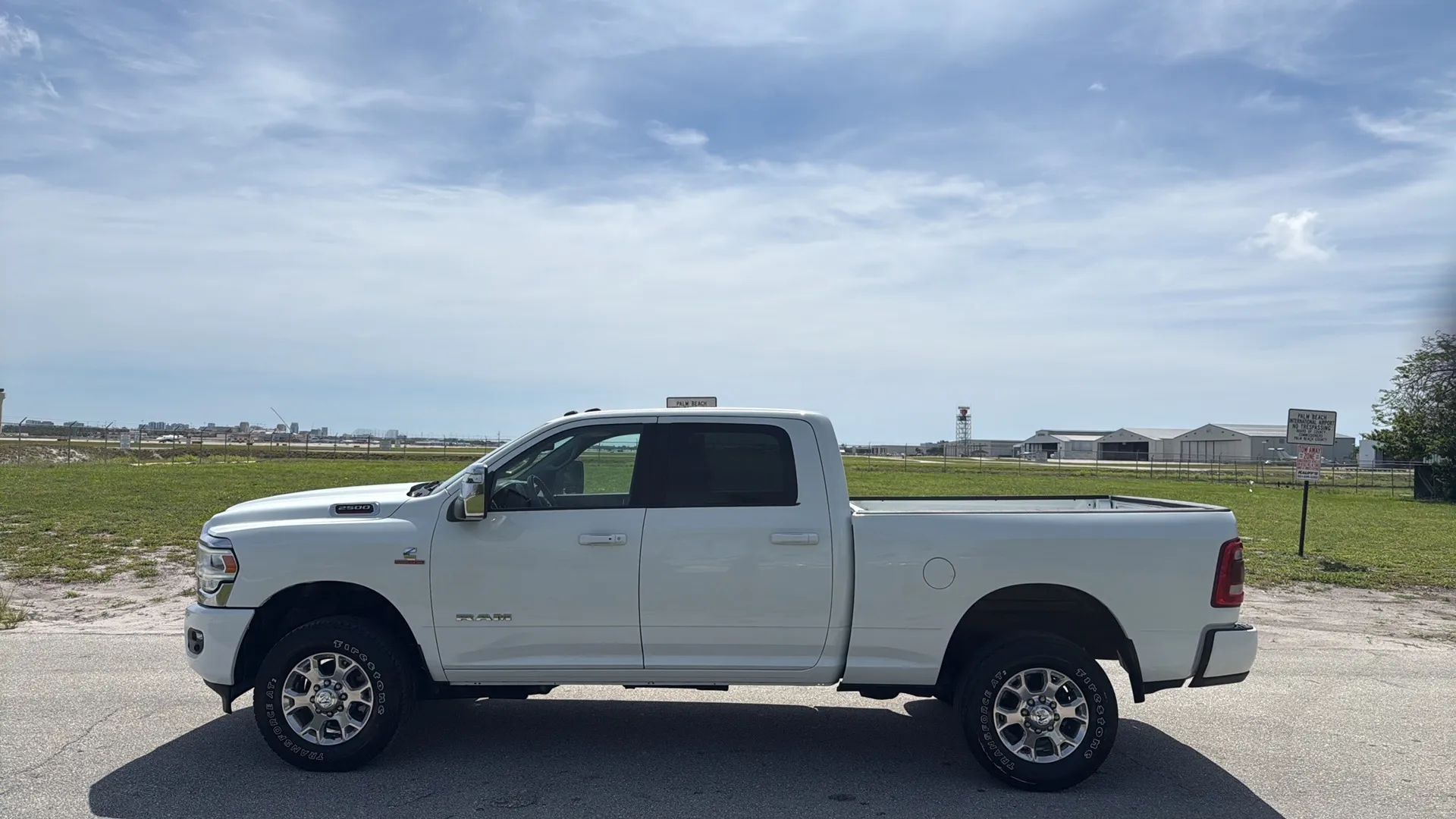 ram ram 2500 pickup 2024 3C6UR5FL8RG286640 image ram ram 2500 pickup 2024 3C6UR5FL8RG286640 image